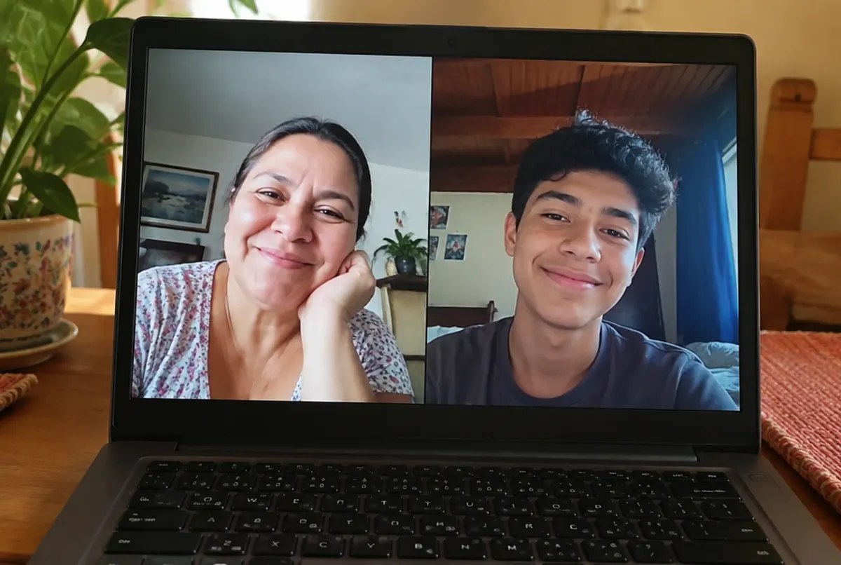 Madre en Colombia y su hijo en Venezuela hablan por videollamada tras recibir el giro